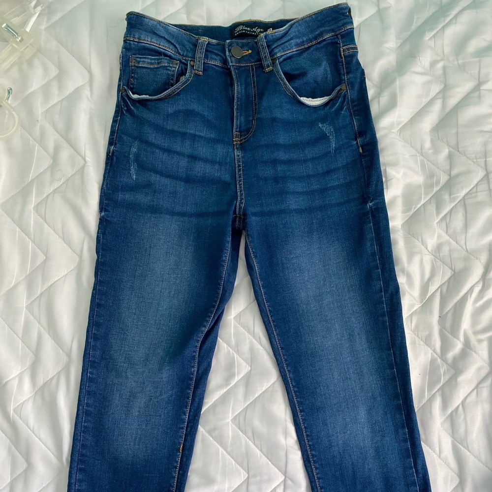 Jeans - Picture 2 of 3